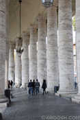 Them's some bigass pillars...